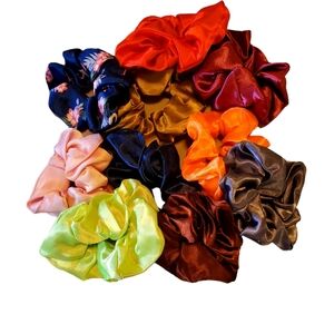 10 pieces Satin Scrunchies